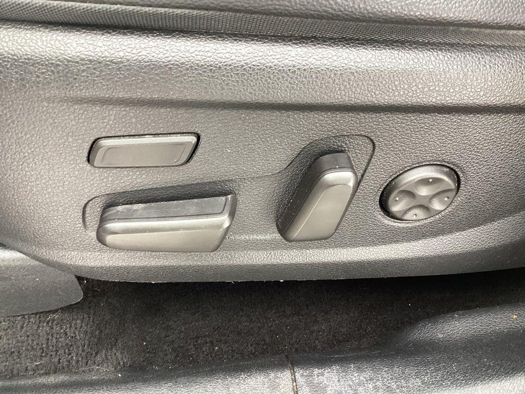 used 2020 Hyundai Santa Fe car, priced at $23,270