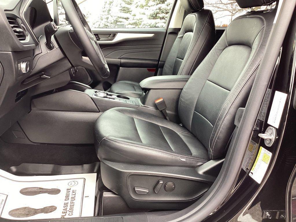 used 2022 Ford Escape car, priced at $21,982