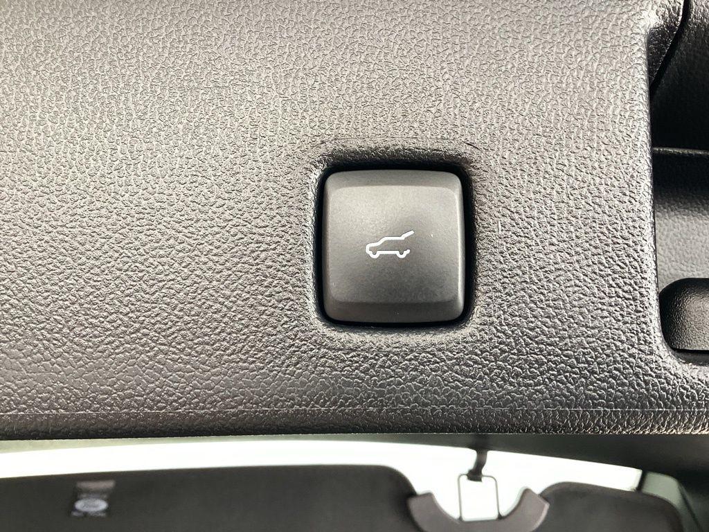used 2022 Ford Escape car, priced at $21,982