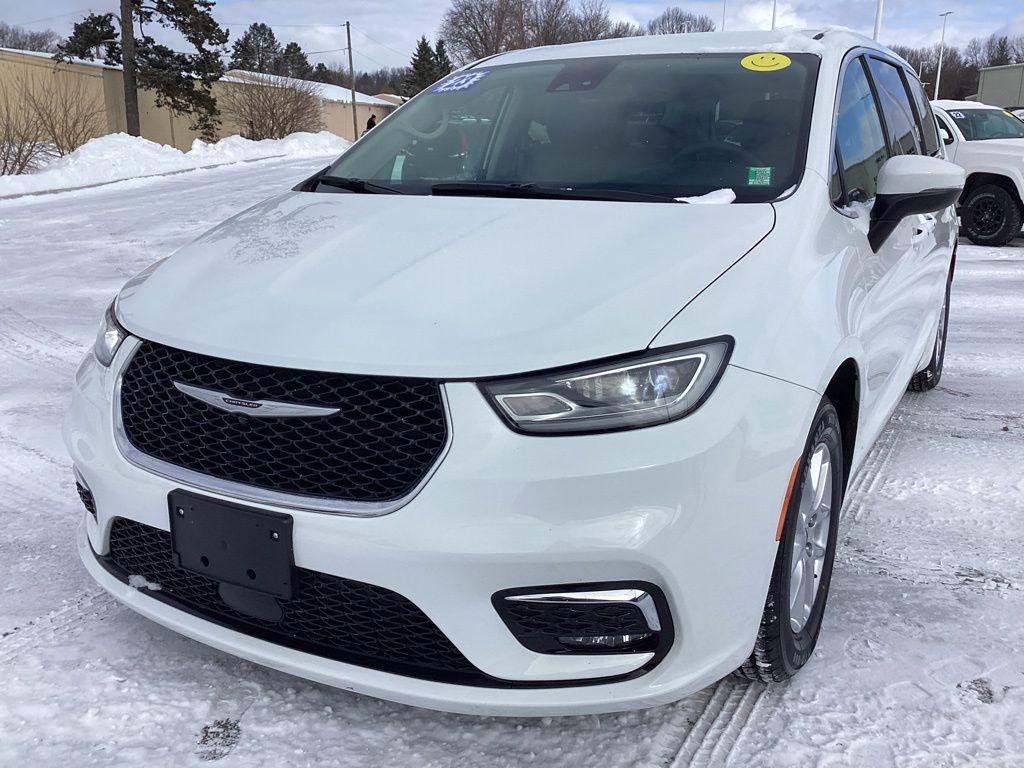 used 2023 Chrysler Pacifica car, priced at $23,996