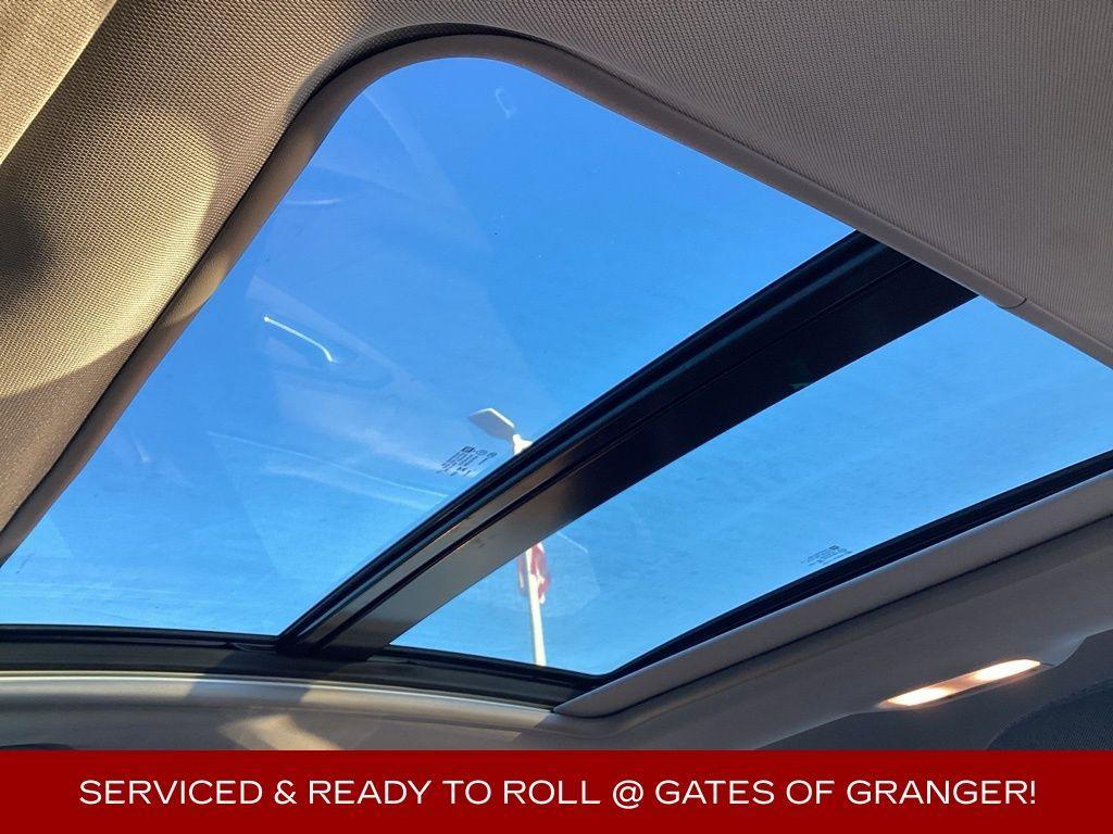 used 2024 Chevrolet Malibu car, priced at $19,526