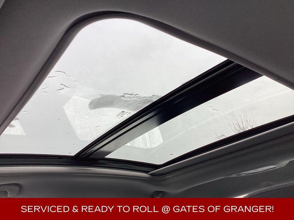 used 2024 Chevrolet Malibu car, priced at $19,874