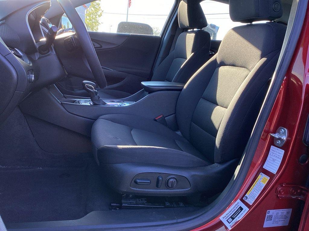 used 2024 Chevrolet Malibu car, priced at $19,864