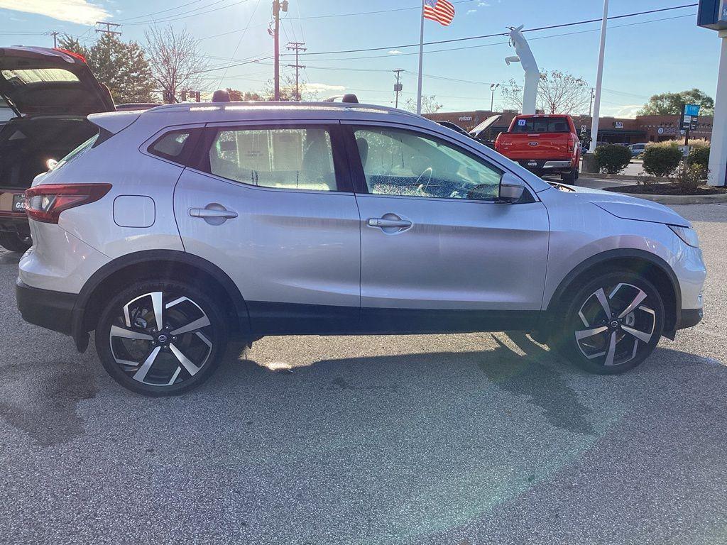 used 2022 Nissan Rogue Sport car, priced at $23,683