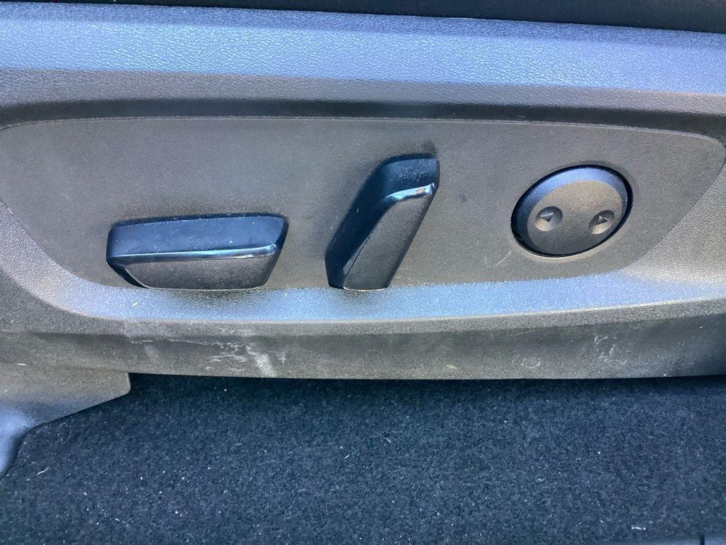 used 2023 Nissan Pathfinder car, priced at $35,877