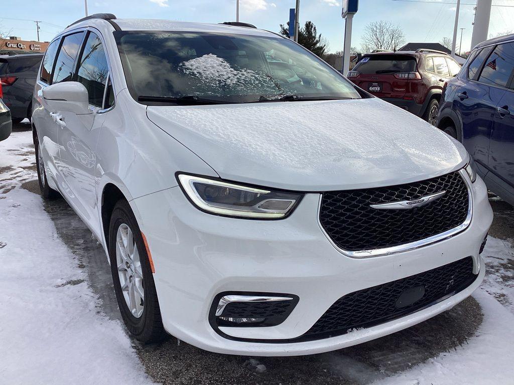 used 2022 Chrysler Pacifica car, priced at $23,654