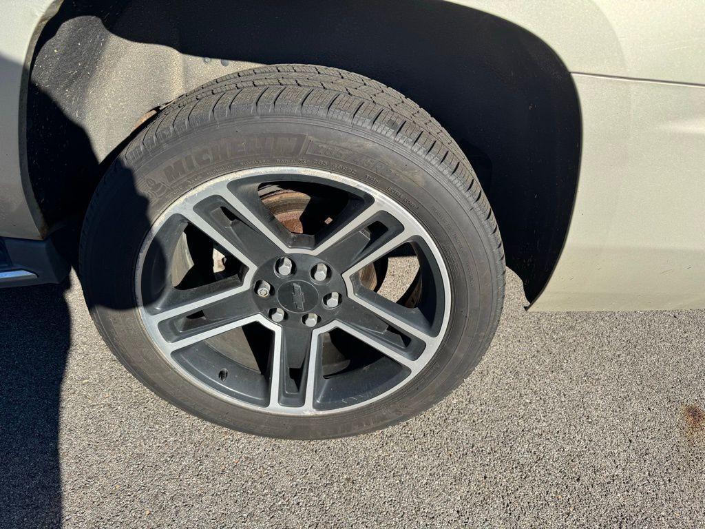 used 2016 Chevrolet Suburban car, priced at $17,627