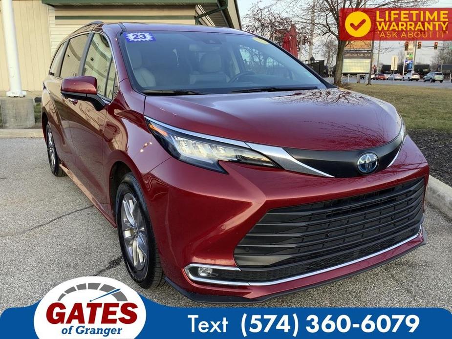 used 2023 Toyota Sienna car, priced at $41,591