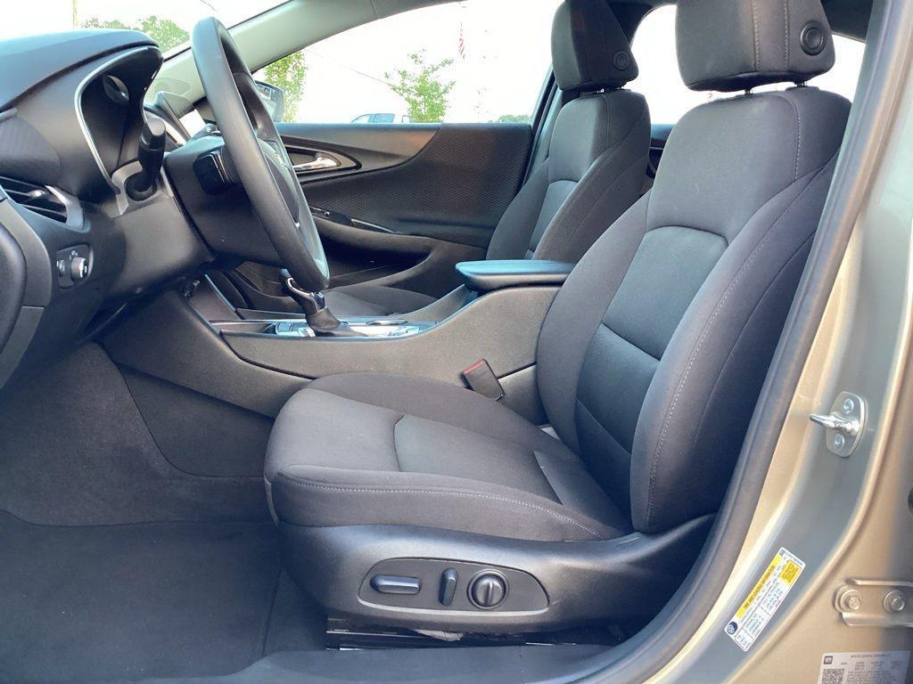 used 2024 Chevrolet Malibu car, priced at $21,636