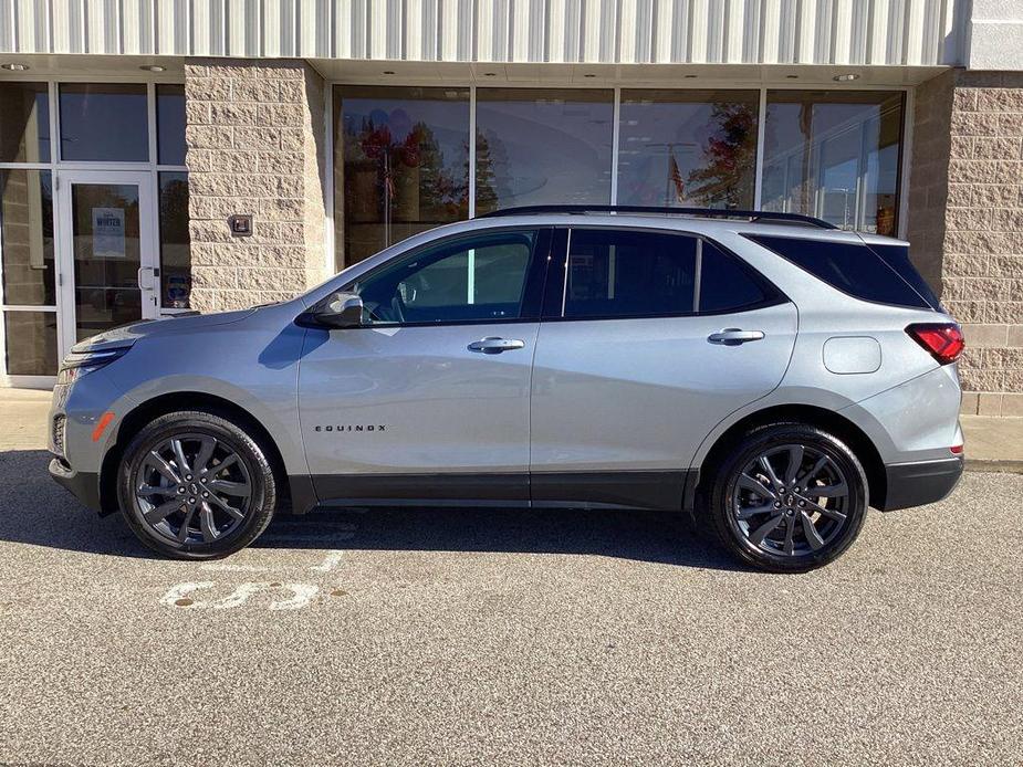 used 2024 Chevrolet Equinox car, priced at $30,334