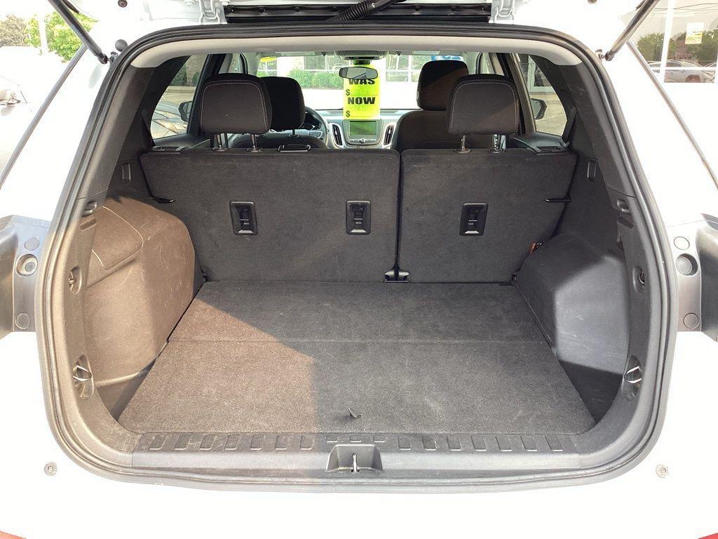 used 2023 Chevrolet Equinox car, priced at $21,829
