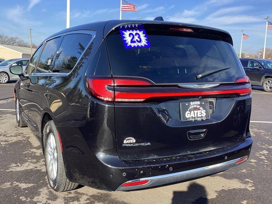 used 2023 Chrysler Pacifica car, priced at $27,124