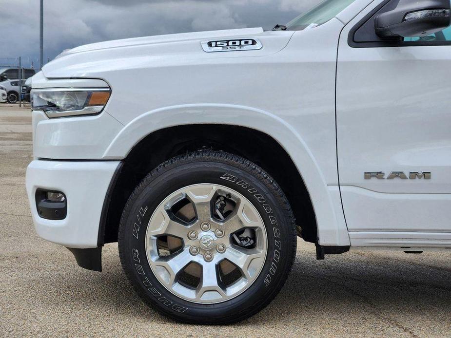 new 2025 Ram 1500 car, priced at $46,628