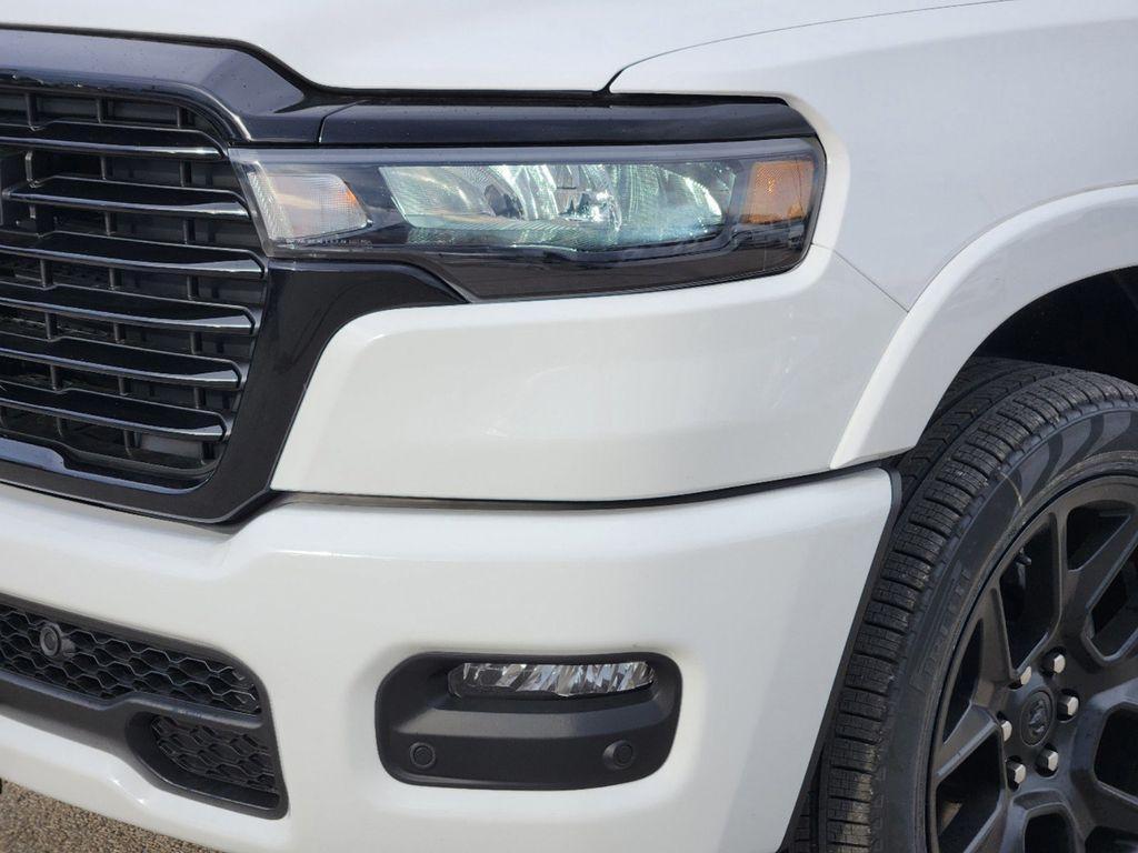 new 2025 Ram 1500 car, priced at $61,586