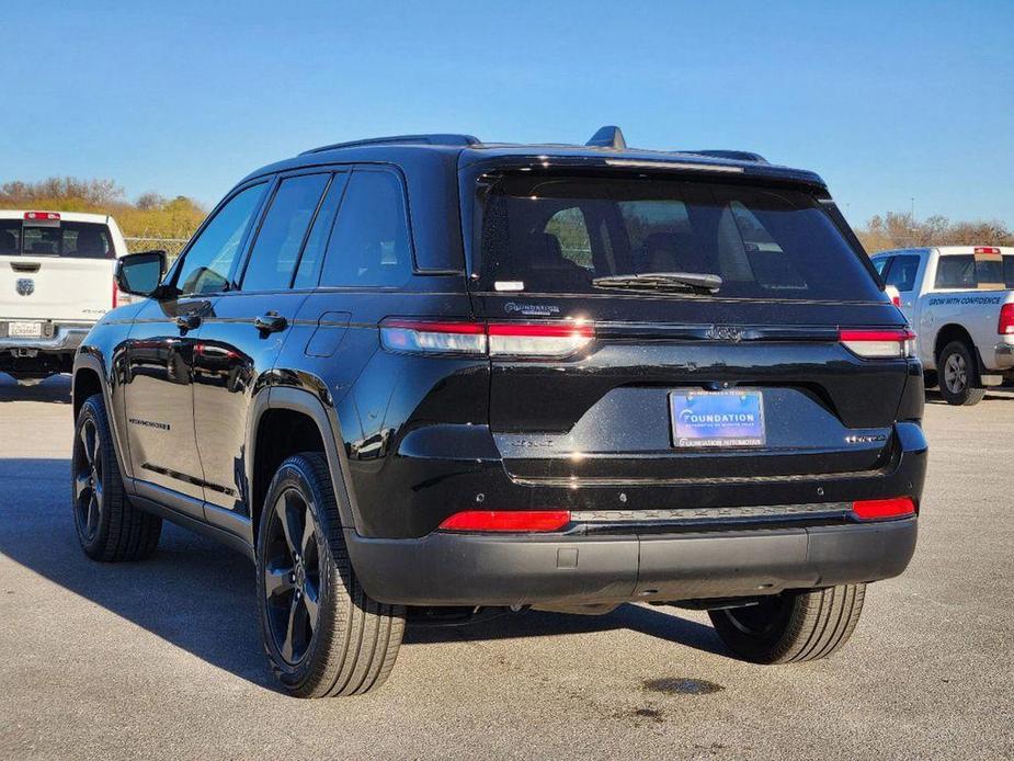 new 2024 Jeep Grand Cherokee car, priced at $41,213