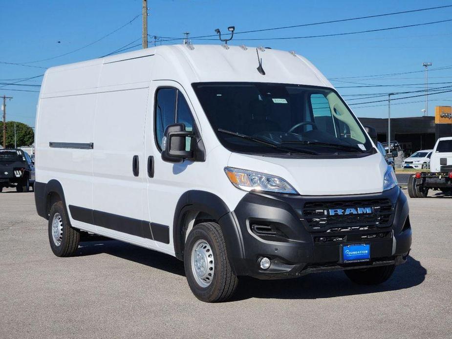 new 2025 Ram ProMaster 2500 car, priced at $50,548