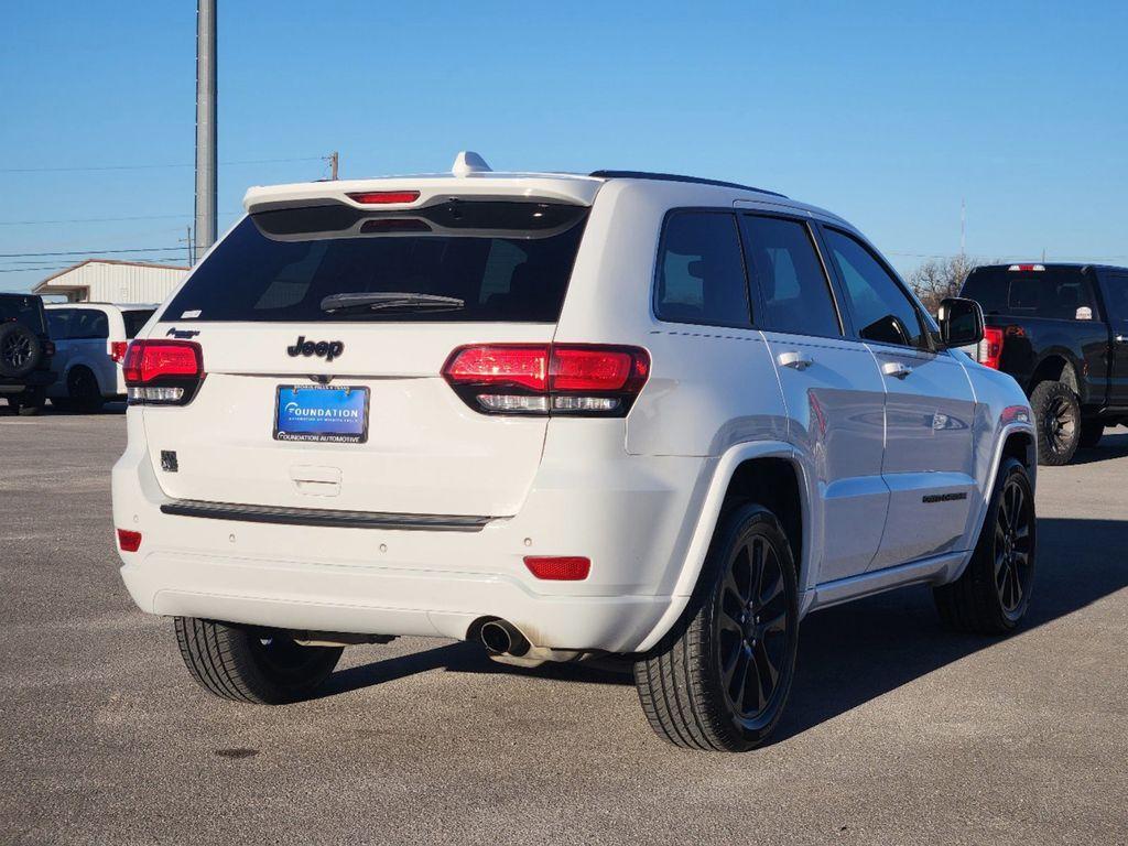 used 2020 Jeep Grand Cherokee car, priced at $15,499