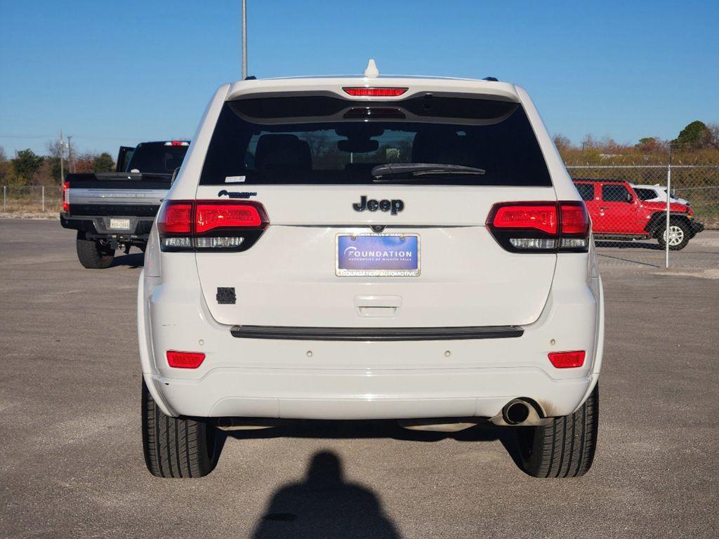 used 2020 Jeep Grand Cherokee car, priced at $15,499