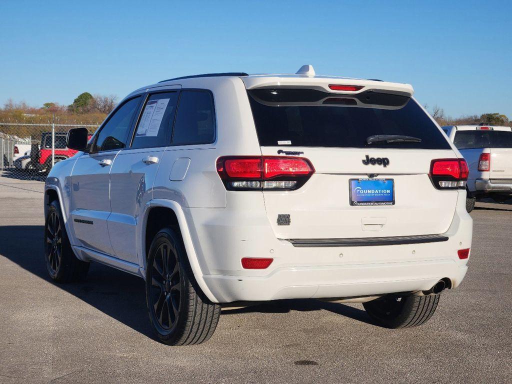 used 2020 Jeep Grand Cherokee car, priced at $15,499