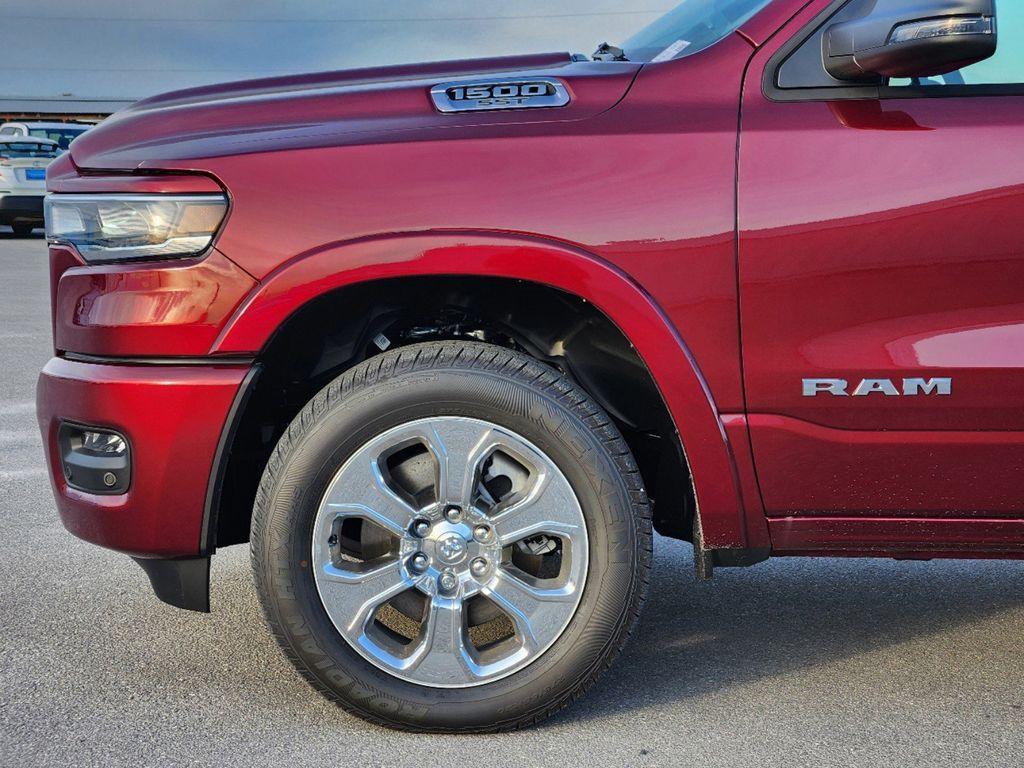 new 2025 Ram 1500 car, priced at $47,831