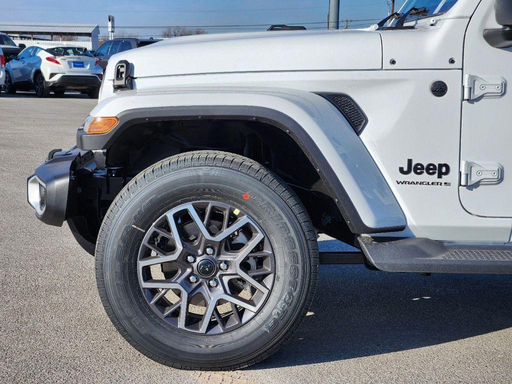 new 2025 Jeep Wrangler car, priced at $54,003