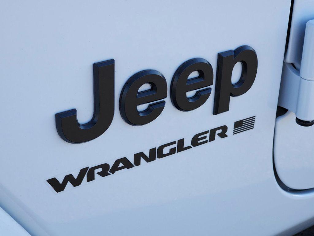 new 2025 Jeep Wrangler car, priced at $54,003