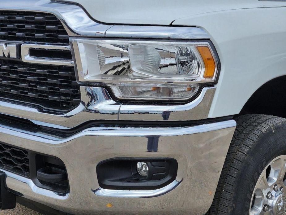 new 2024 Ram 2500 car, priced at $60,084