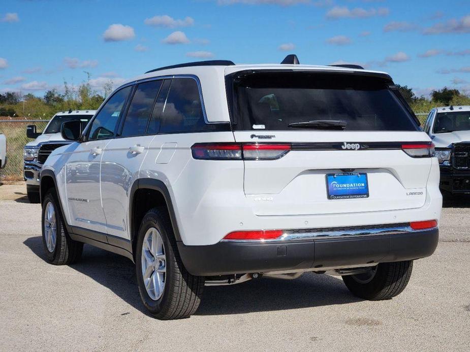 new 2024 Jeep Grand Cherokee car, priced at $35,539