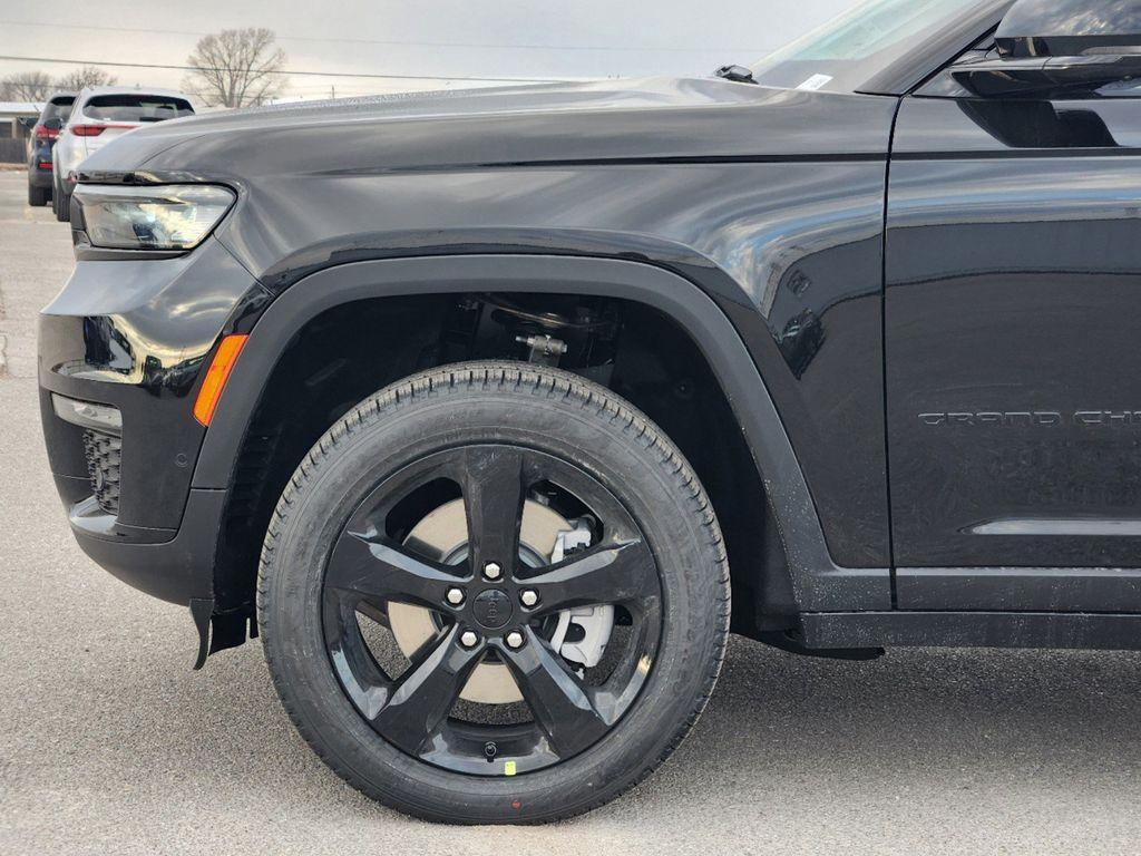 new 2025 Jeep Grand Cherokee L car, priced at $52,435