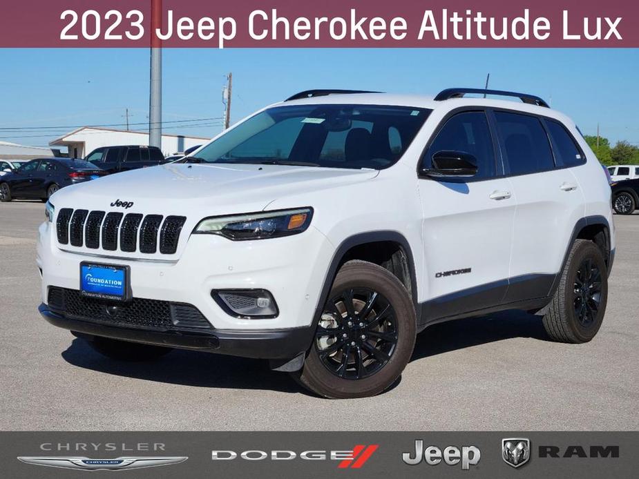 new 2023 Jeep Cherokee car, priced at $29,995