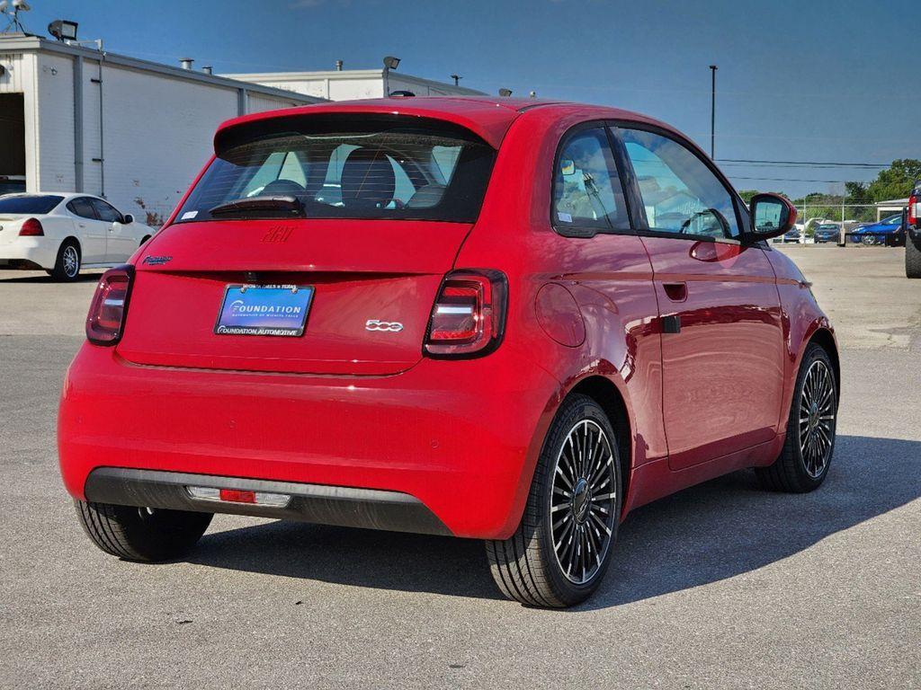 new 2024 FIAT 500e car, priced at $34,095