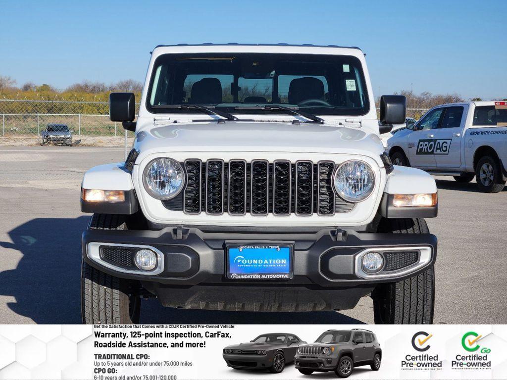 used 2024 Jeep Gladiator car, priced at $38,999