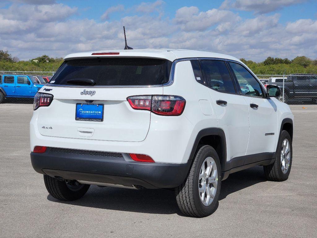 new 2025 Jeep Compass car, priced at $25,295