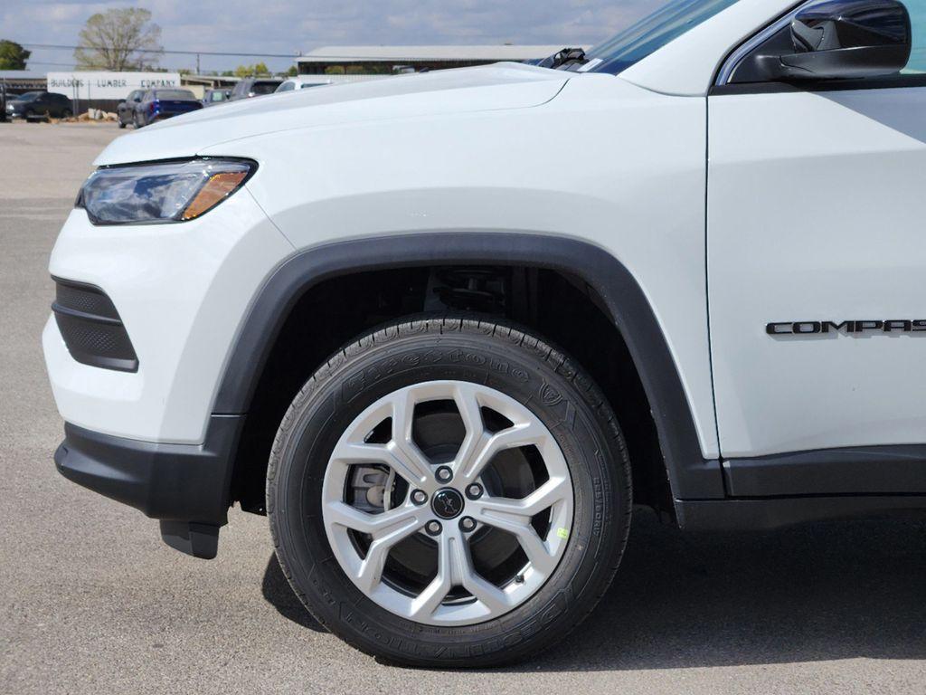 new 2025 Jeep Compass car, priced at $25,295