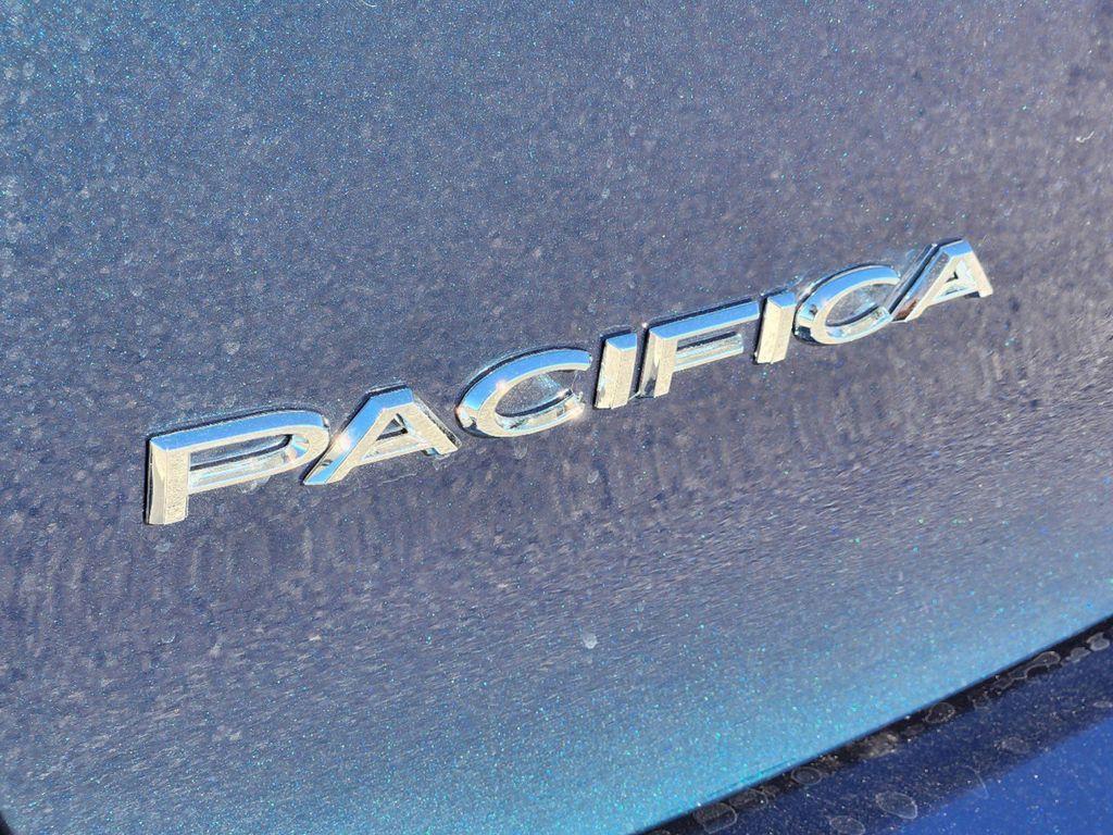 new 2025 Chrysler Pacifica car, priced at $42,920