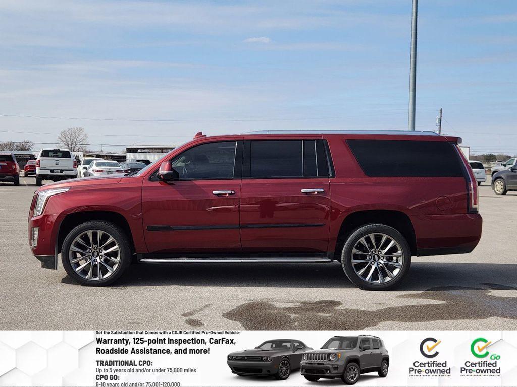 used 2020 Cadillac Escalade ESV car, priced at $39,999