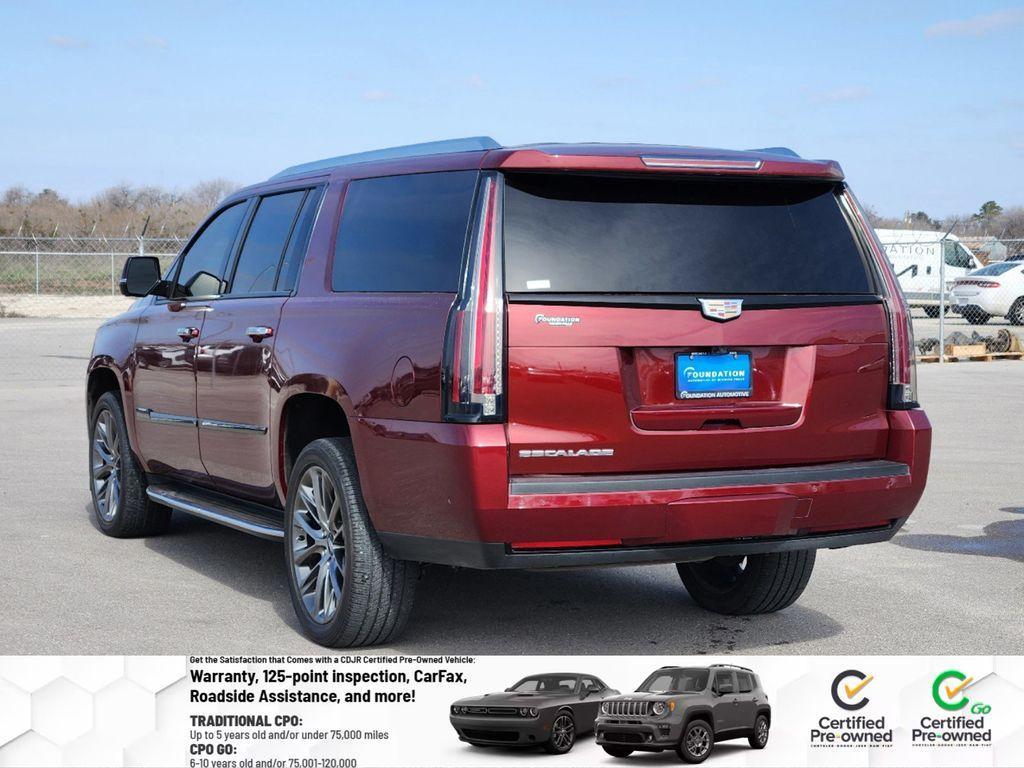 used 2020 Cadillac Escalade ESV car, priced at $39,999