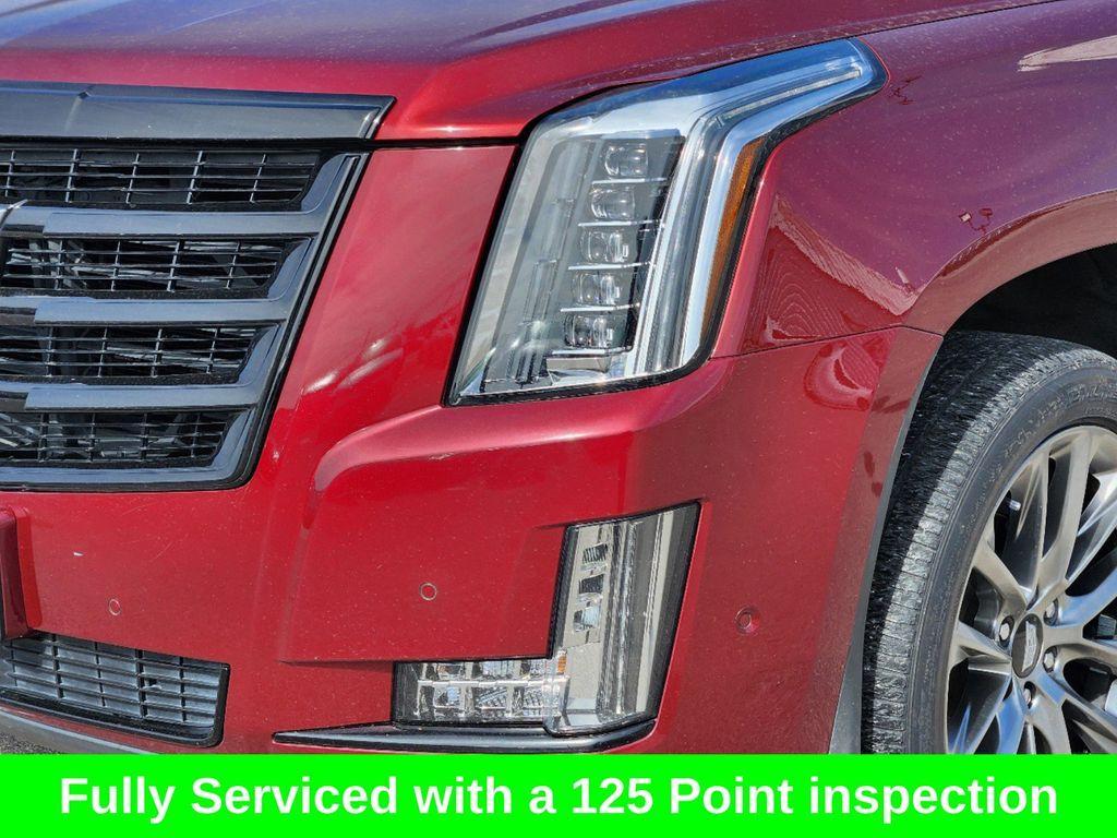 used 2020 Cadillac Escalade ESV car, priced at $39,999