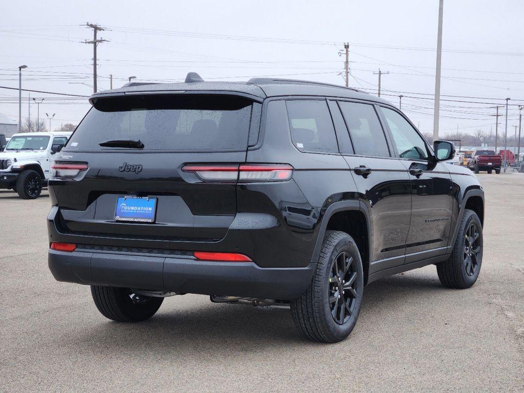 new 2025 Jeep Grand Cherokee L car, priced at $40,877