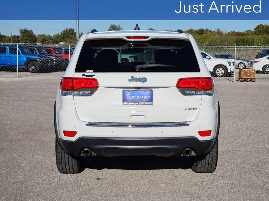 used 2014 Jeep Grand Cherokee car, priced at $15,699