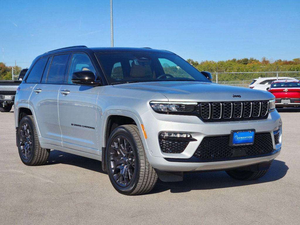 new 2025 Jeep Grand Cherokee car, priced at $71,246