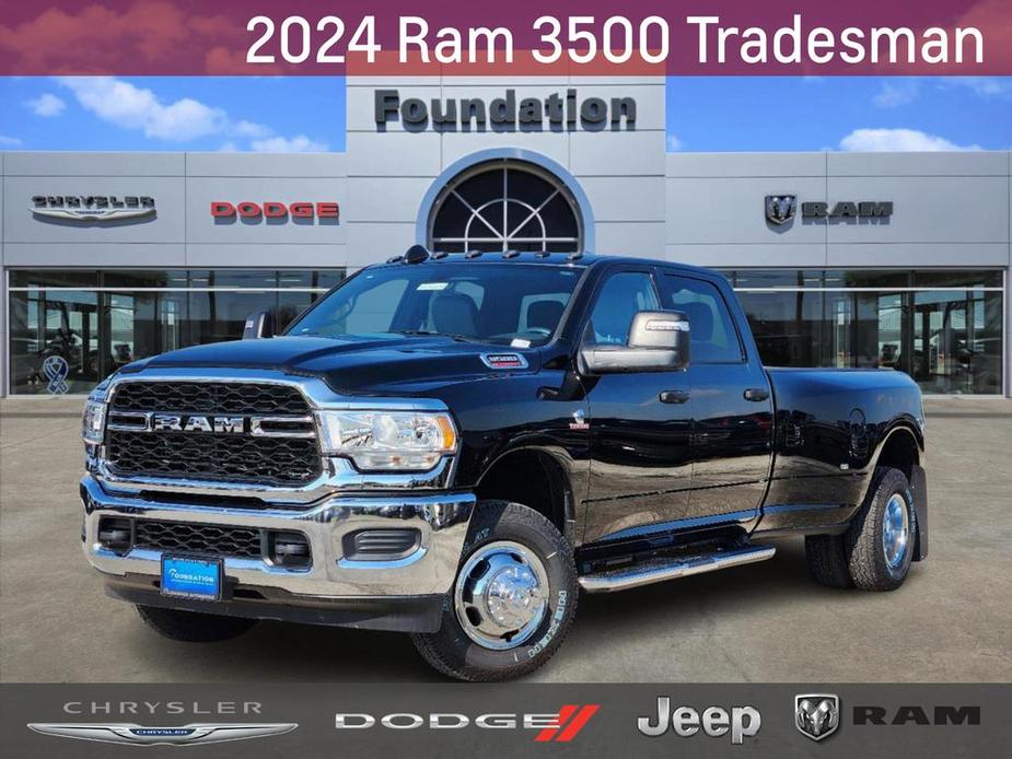 new 2024 Ram 3500 car, priced at $68,054
