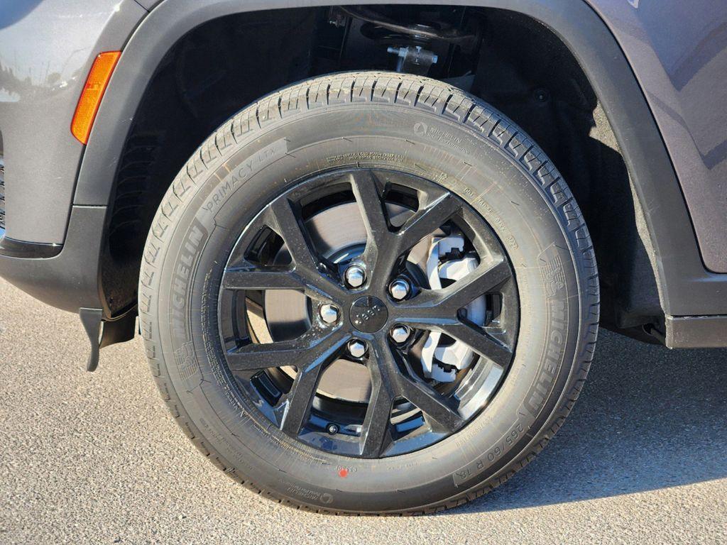 new 2025 Jeep Grand Cherokee L car, priced at $43,837