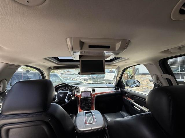 used 2014 Cadillac Escalade car, priced at $14,950