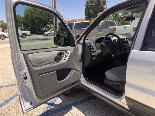 used 2005 Ford Escape car, priced at $4,999