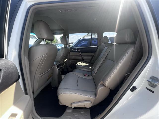 used 2011 Toyota Highlander car, priced at $9,999