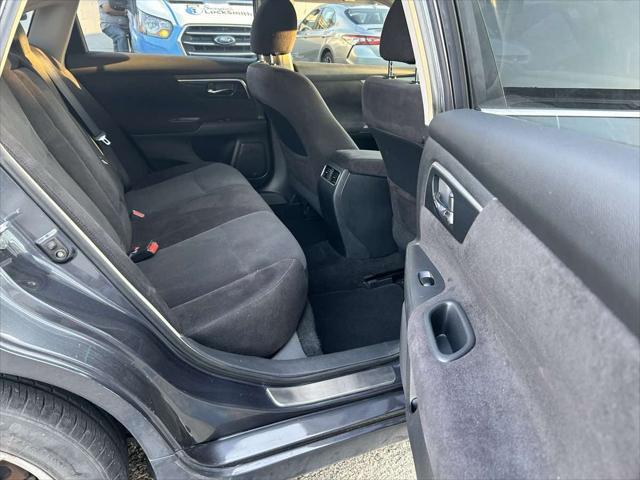 used 2013 Nissan Altima car