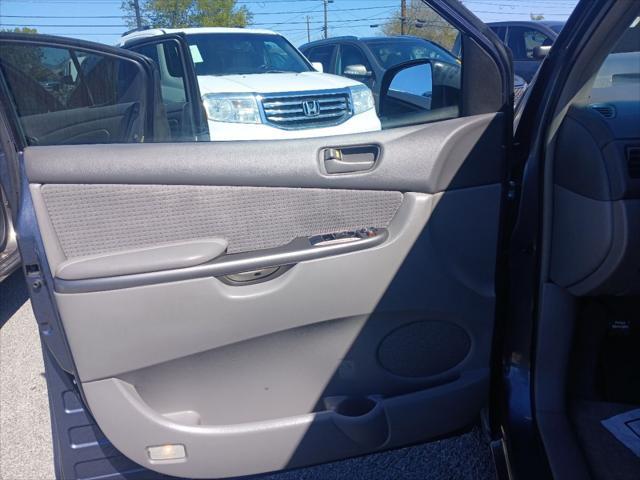 used 2006 Toyota Sienna car, priced at $5,450