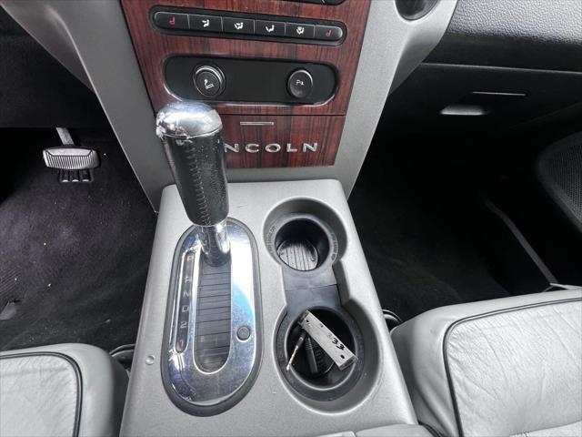 used 2006 Lincoln Mark LT car, priced at $7,999