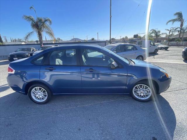 used 2009 Ford Focus car, priced at $3,999